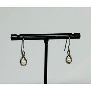 Designer Kit Heath Infinity Dangle Pearl Silver Hoop Earrings Vintage